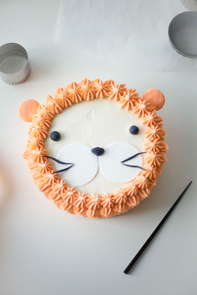 Bánh sinh nhật sư tử