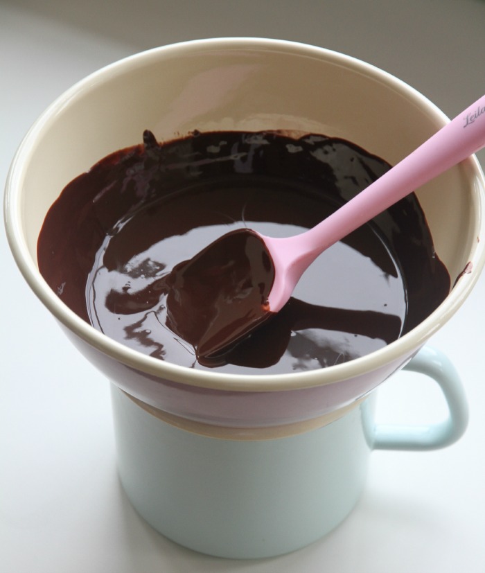[Image: bánh_brownie_3.jpg]