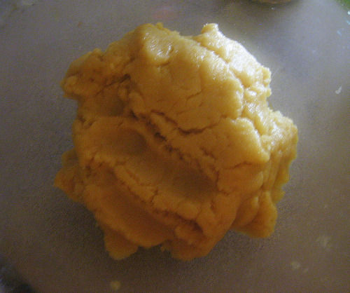 Hỗn hợp bột làm vỏa bánh tart trứng sau khi trộn