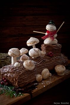 Bánh khúc cây cho giáng sinh ngọt ngào - GATO Baking Space