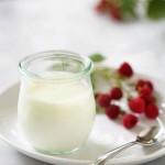 Cách làm sữa chua thơm ngon bổ dưỡng cho mùa hè
